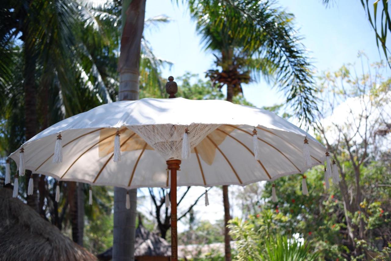 Selvatica Hotel Gili Air Buitenkant foto